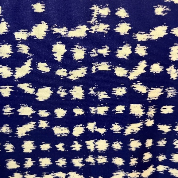 Aimee by Firmiana XL Women's purple Blue and White Patterned Top - Picture 4 of 5